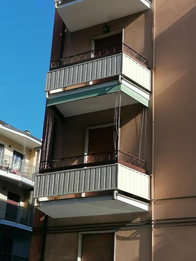 Casa Martina- Airport Free Shuttle-H24 Διαμέρισμα Μπέργκαμο Εξωτερικό φωτογραφία